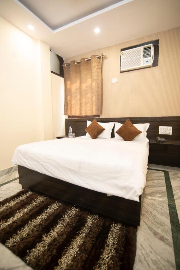 Hotel Siddharth A Boutique Guest House Ню Делхи Екстериор снимка