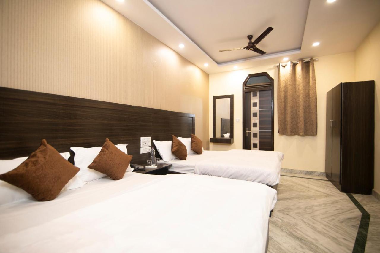 Hotel Siddharth A Boutique Guest House Ню Делхи Екстериор снимка